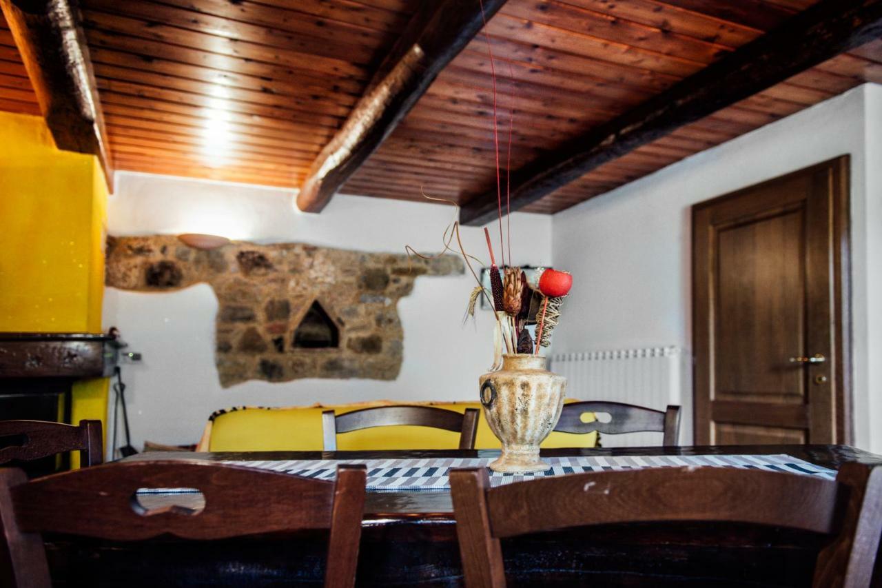 Agriturismo Il Noce Castiglione dʼOrcia Exteriör bild