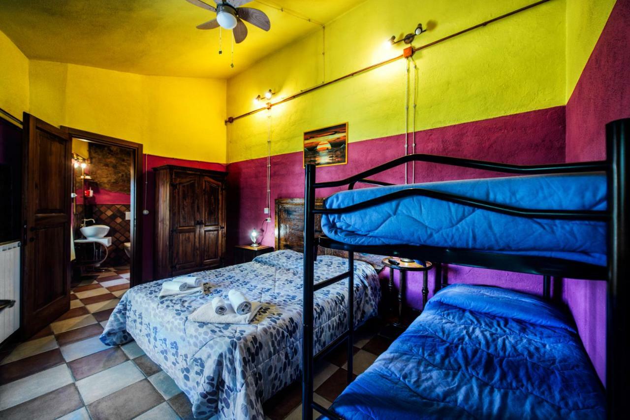 Agriturismo Il Noce Castiglione dʼOrcia Exteriör bild
