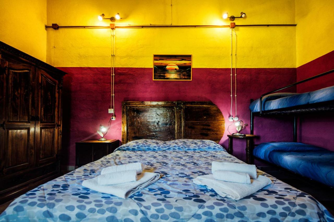 Agriturismo Il Noce Castiglione dʼOrcia Exteriör bild