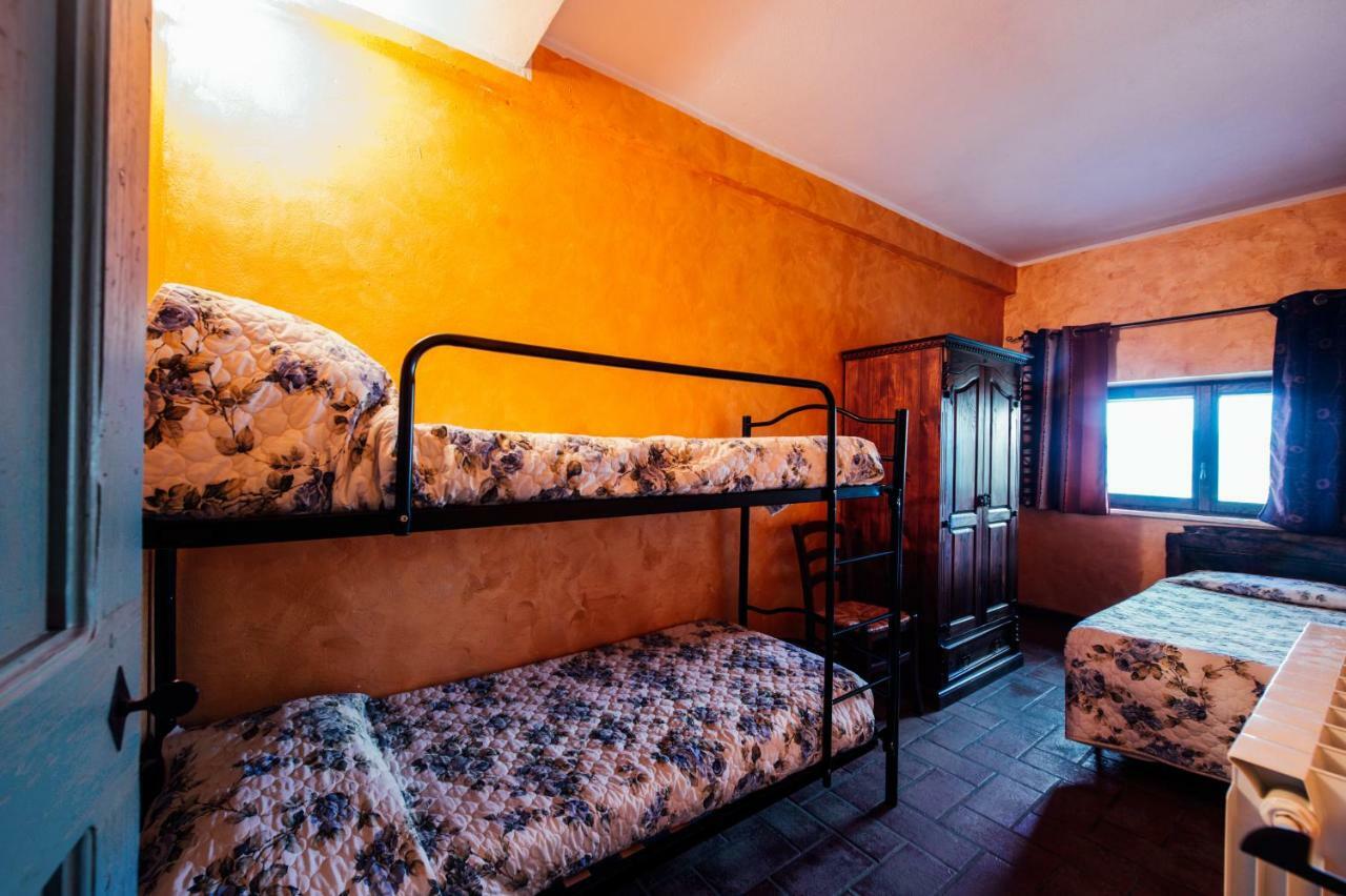 Agriturismo Il Noce Castiglione dʼOrcia Exteriör bild