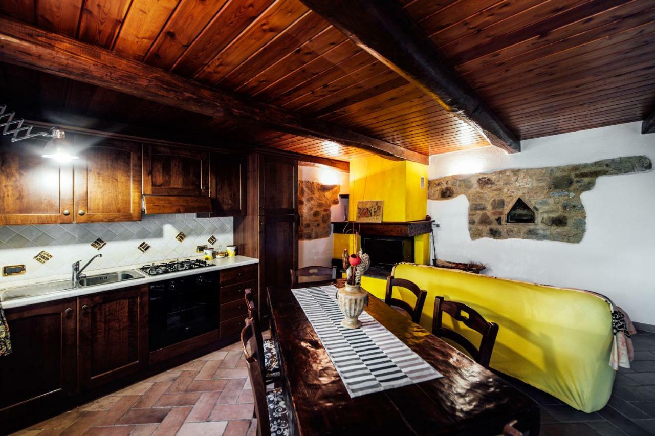 Agriturismo Il Noce Castiglione dʼOrcia Exteriör bild
